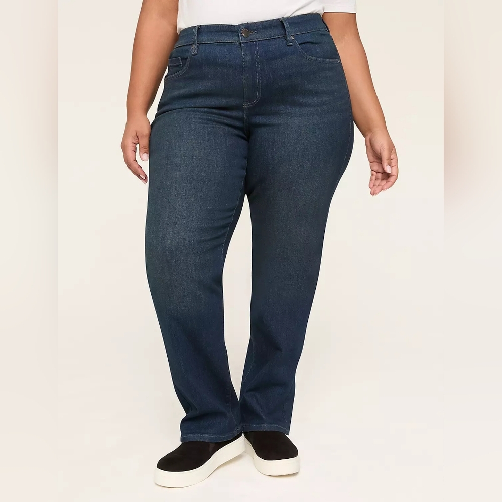 Lane Bryant Petite Mid Rise Straight Jeans